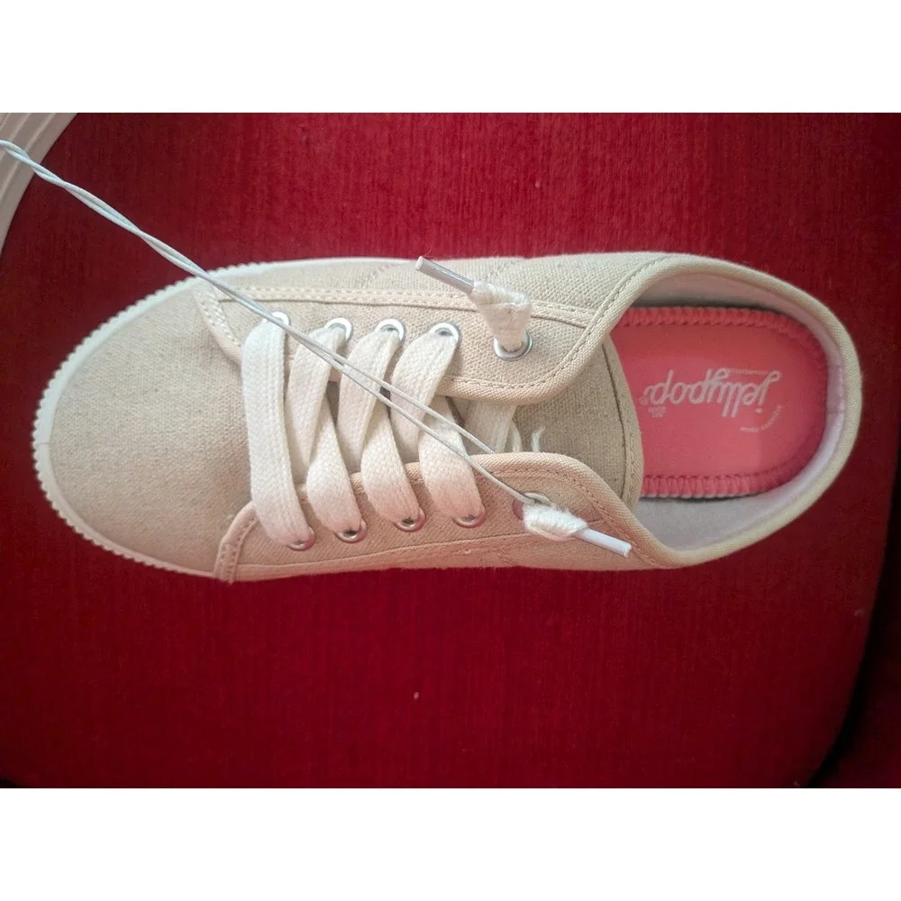 Jellypop Energy Sneakers Lace Up Low Back Champaign ladies Shoe 8M
